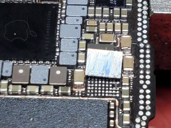 Dense board-level components